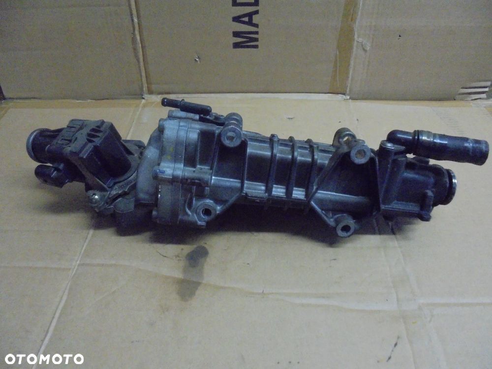 ZAWÓR EGR Z CHŁODNICĄ MITSUBISHI CANTER FUSO 5801668924 3.0 E6 7.04930.04 - 1
