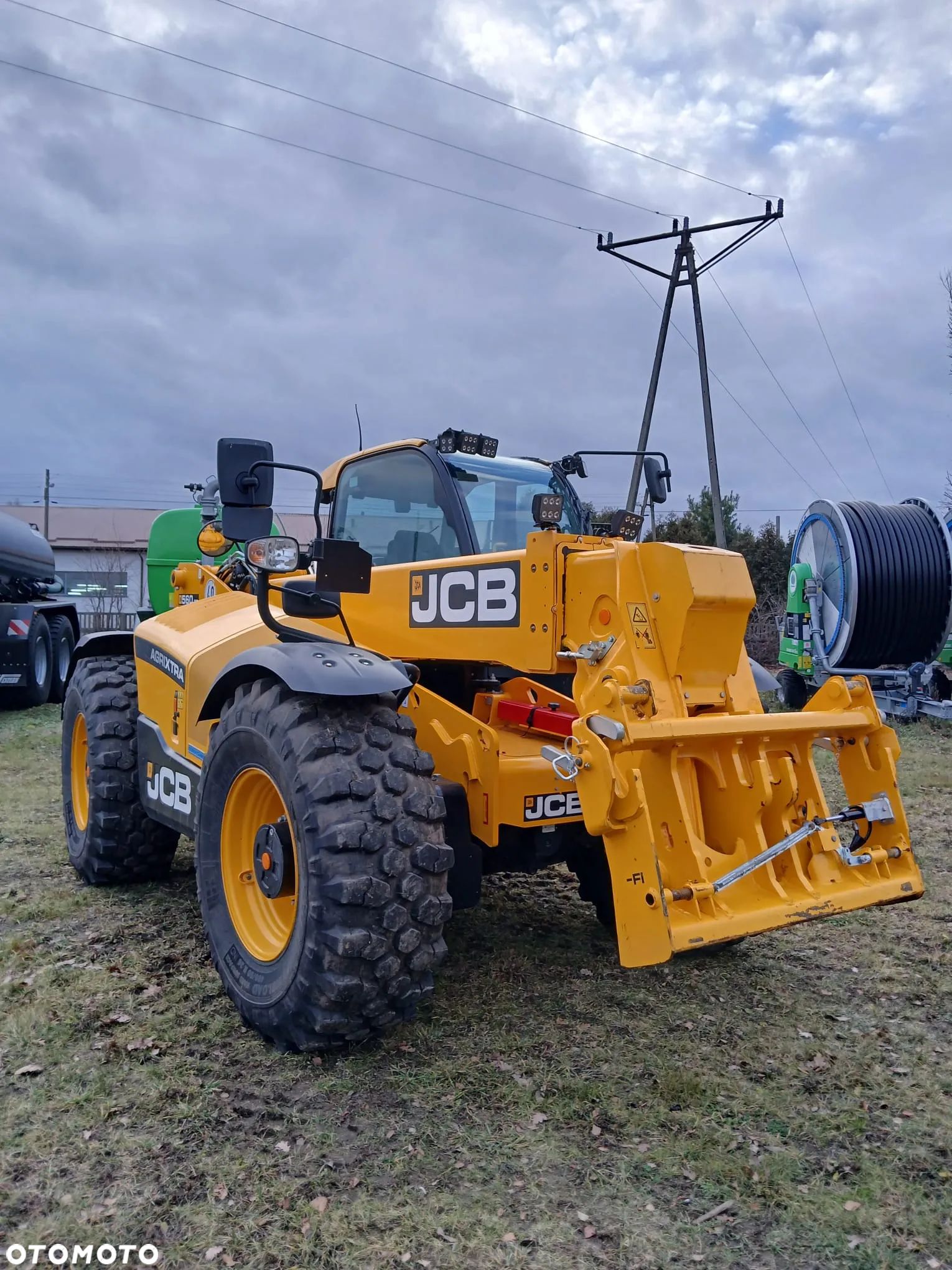 JCB JCB 560-80 AGRI XTRA DUALTECH - 1