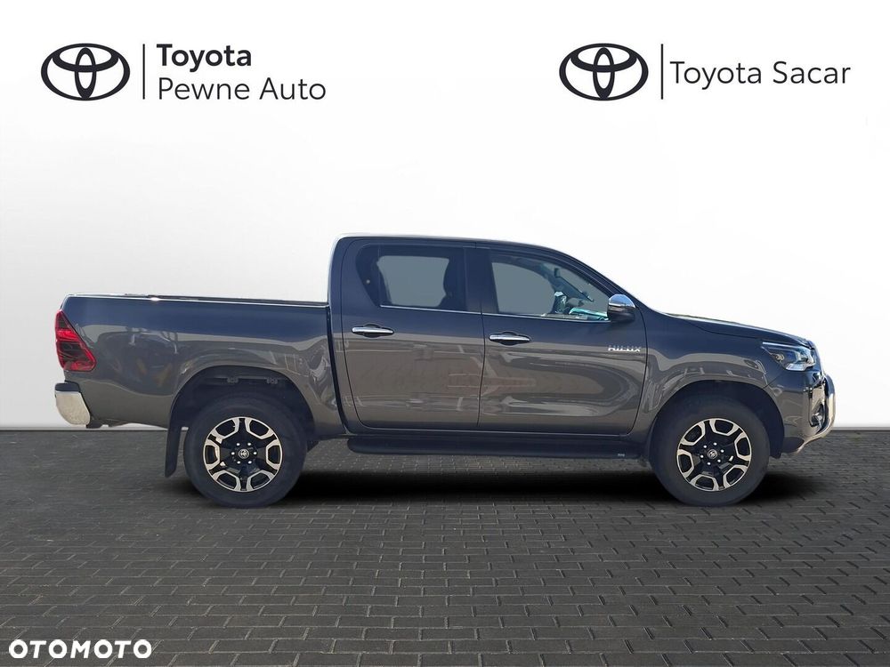 Toyota Hilux 2.8 D-4D Double Cab SR5 4x4 - 6