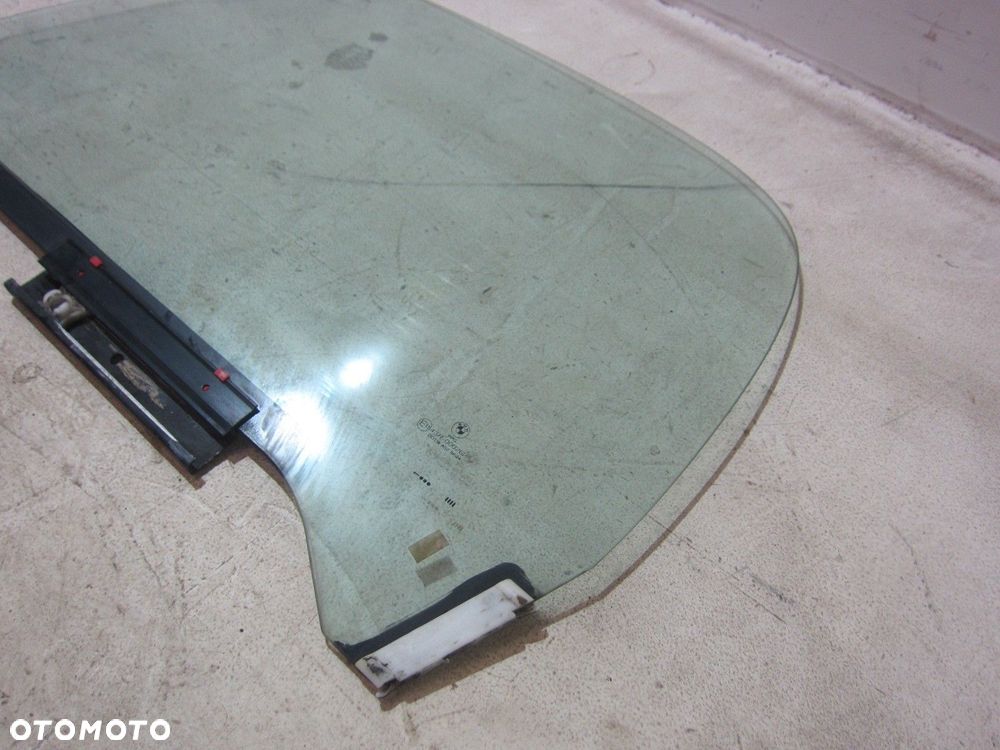 BMW Z3 E36 SZYBA DRZWI LEWA PRZEDNIA LEWY PRZÓD 51328397627 8397627 - 2