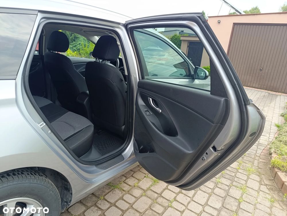 Hyundai i30 1.0 T-GDI Modern - 17