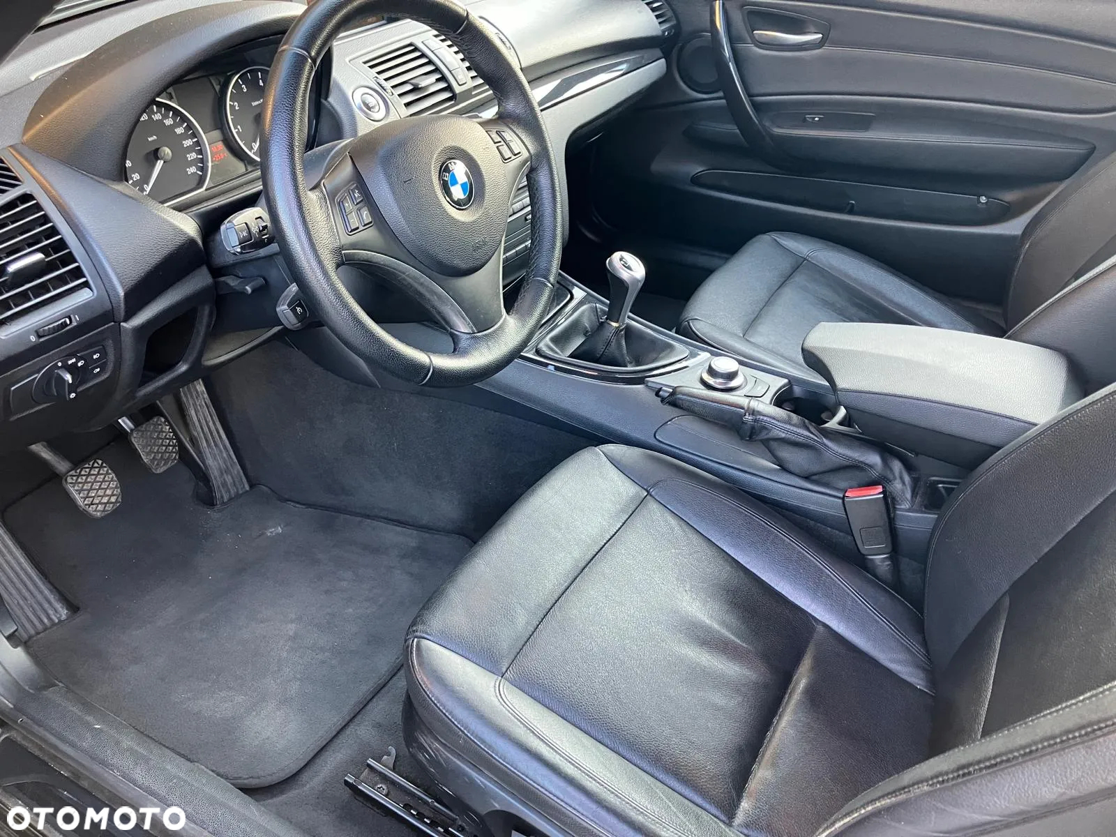 BMW Seria 1 116i - 12