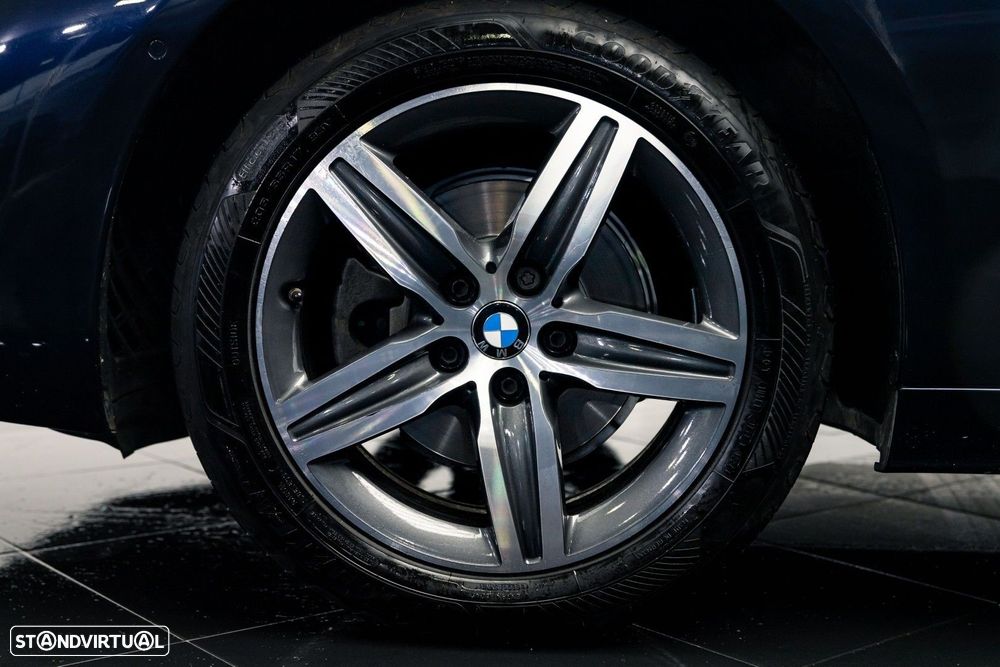 BMW 218 Active Tourer i Advantage Auto - 8