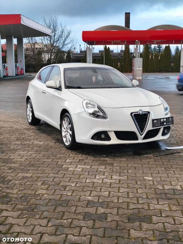 Alfa Romeo Giulietta - 12