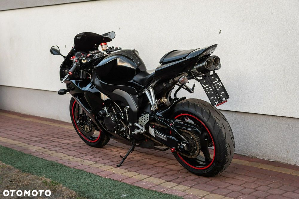 Honda CBR - 4
