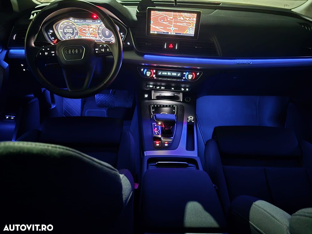 Audi Q5 50 TFSI e quattro S tronic sport - 8