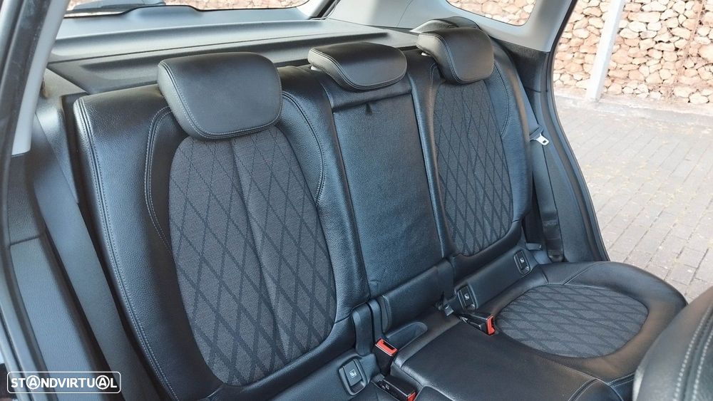 BMW X1 16 d sDrive xLine Auto - 42