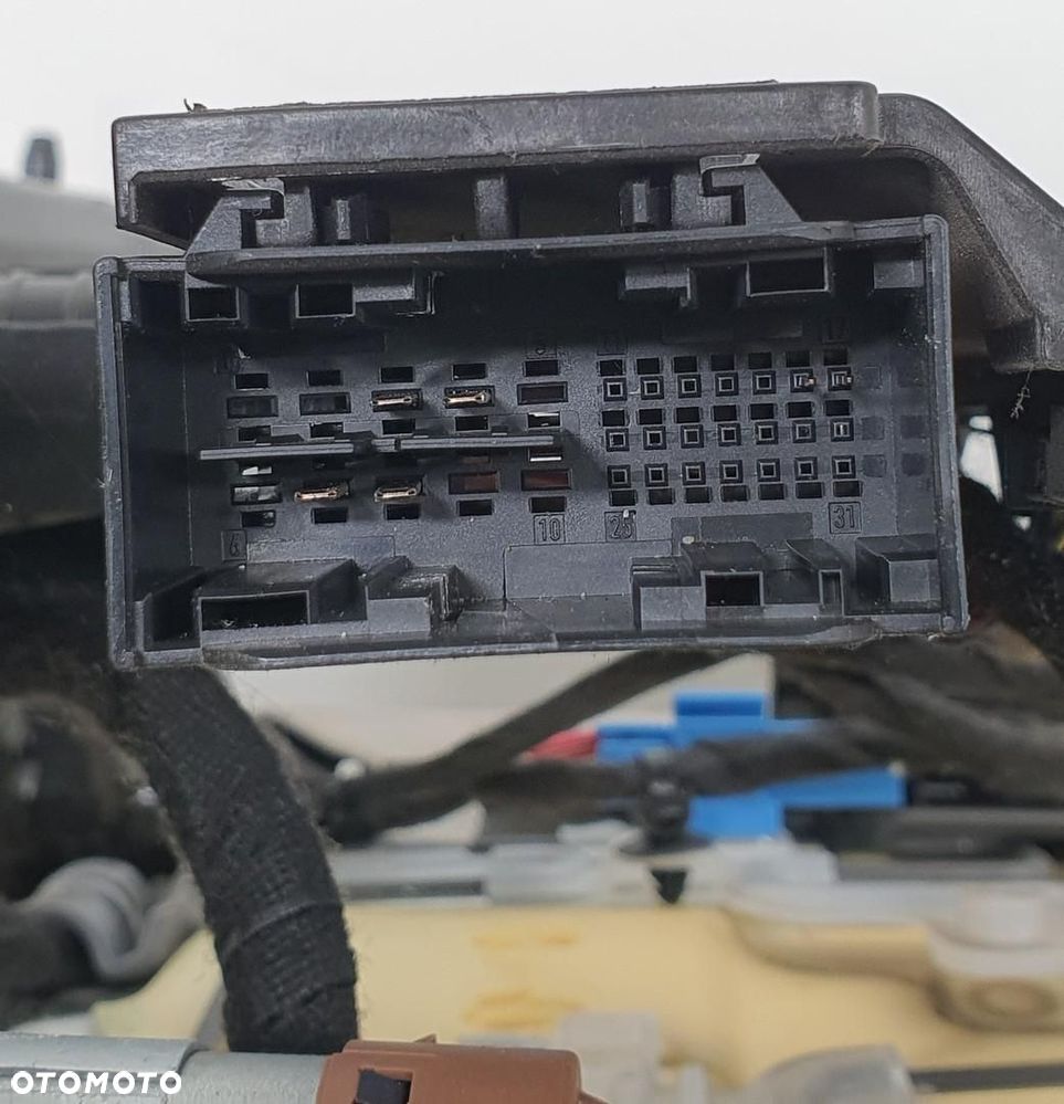 FOTEL LEWY PRZÓD PRZEDNI KIEROWCY GRZANY MERCEDES W205 EUROPA - 15