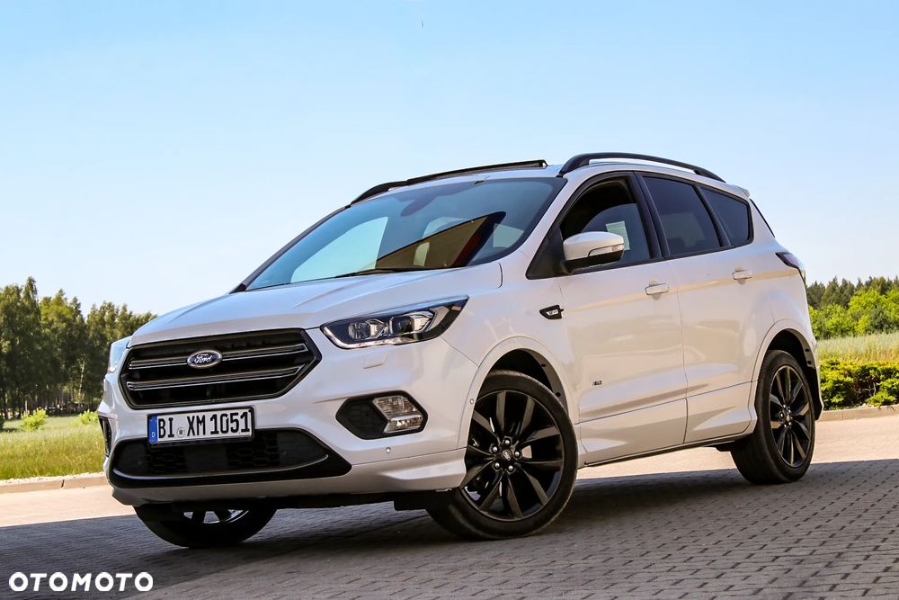 Ford Kuga 2.0 TDCi AWD ST-Line - 4