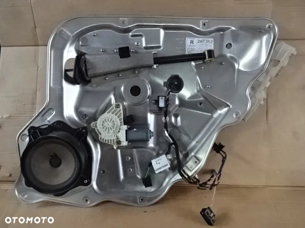 MERCEDES W221 S-KLASA PODNOŚNIK SZYB PRAWY TYŁ