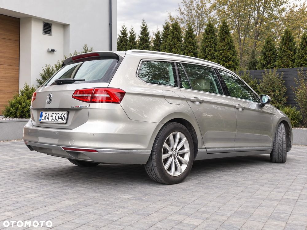 Volkswagen Passat 2.0 TDI BMT Highline DSG - 4