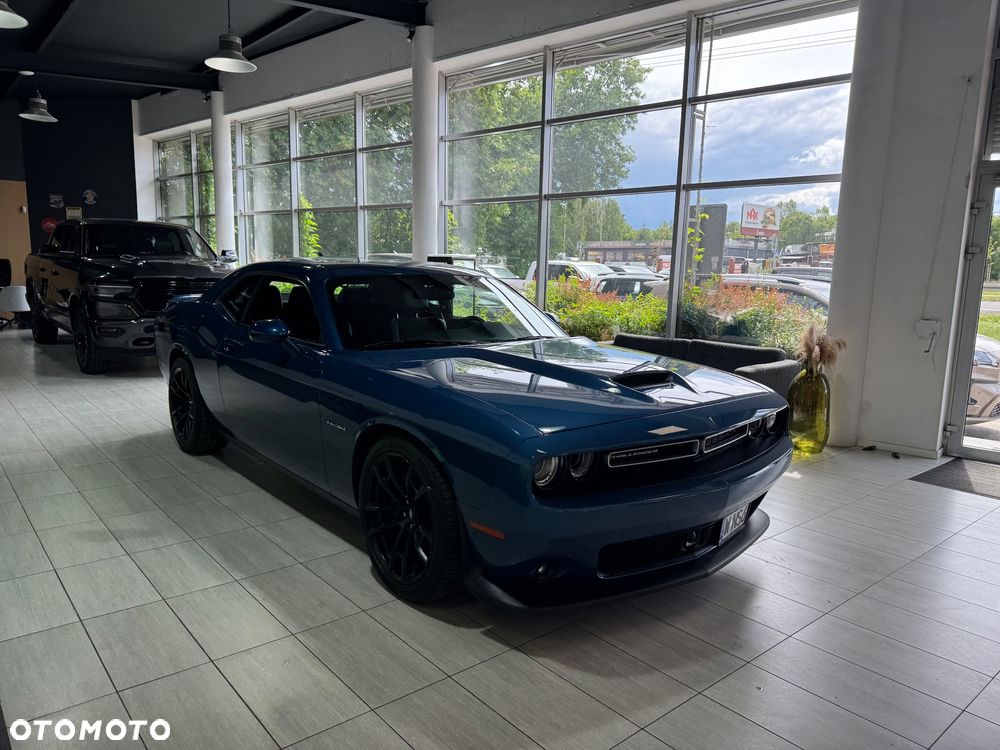 Dodge Challenger 5.7 R/T - 30