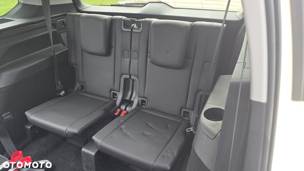 Volkswagen Touran - 15