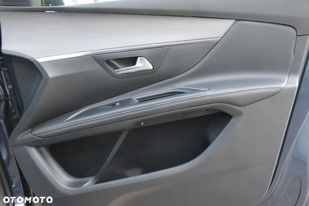Peugeot 5008 BlueHDi 180 EAT6 GT - 24