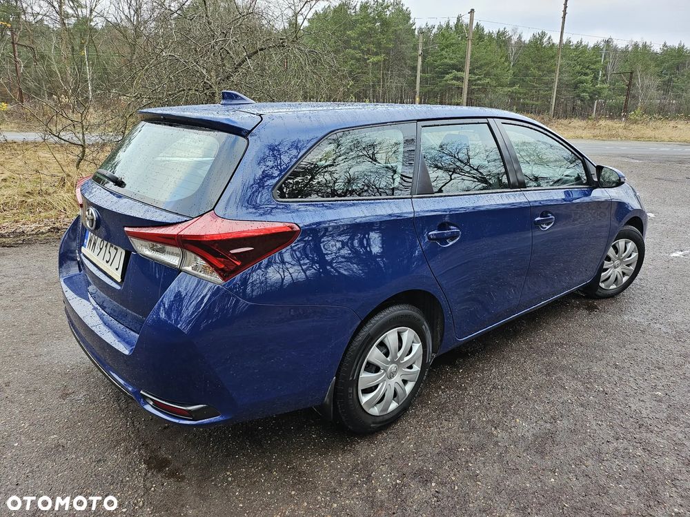 Toyota Auris 1.6 Active - 5