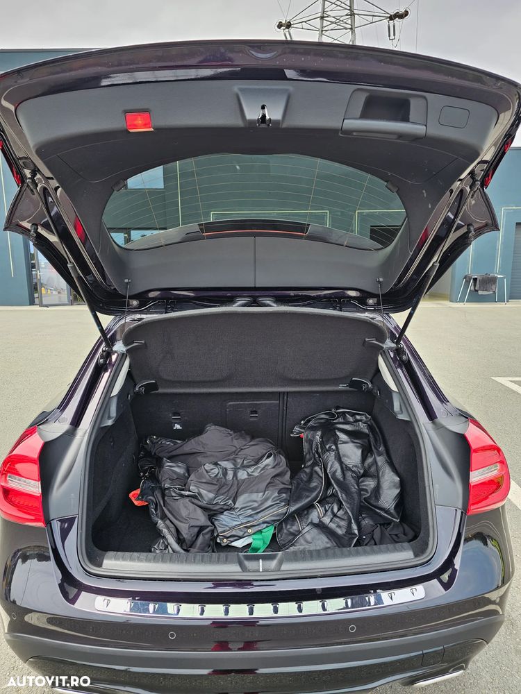 Mercedes-Benz GLA 220 d 4MATIC Aut. - 7