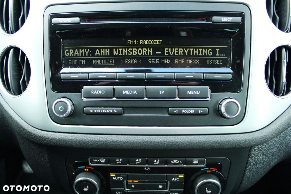 Volkswagen Tiguan 2.0 TDI DPF 4Motion BlueMotion Technology Cup Sport & Style - 23