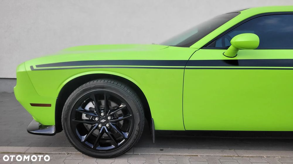Dodge Challenger 3.6 GT Plus AWD - 5