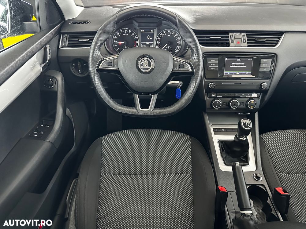 Skoda Octavia 1.6 TDI (Green tec) Style - 8