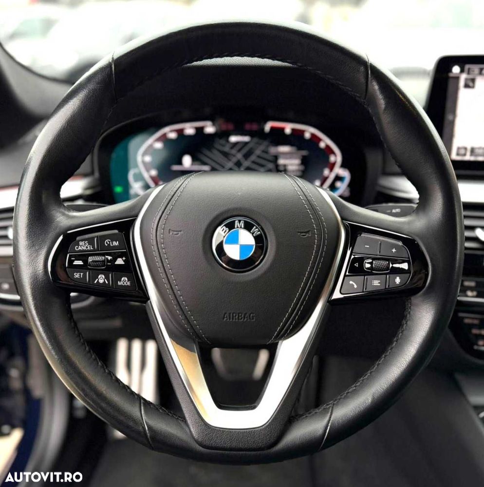 BMW Seria 5 530e AT PHEV - 27