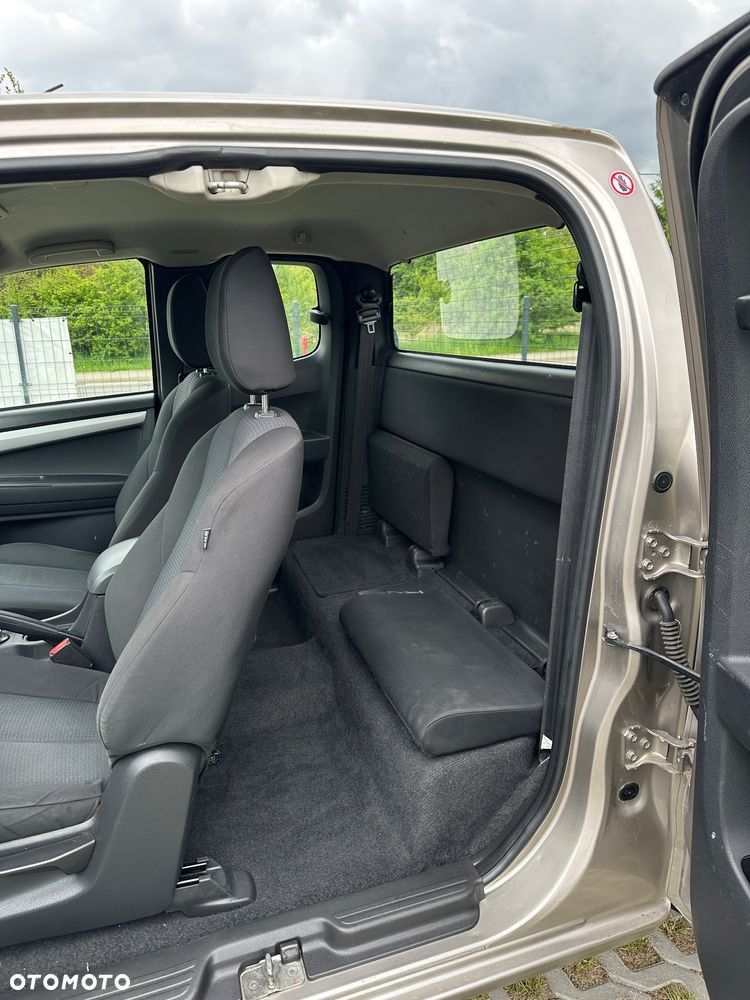 Isuzu D-Max 4x4 Double Cab Custom - 17