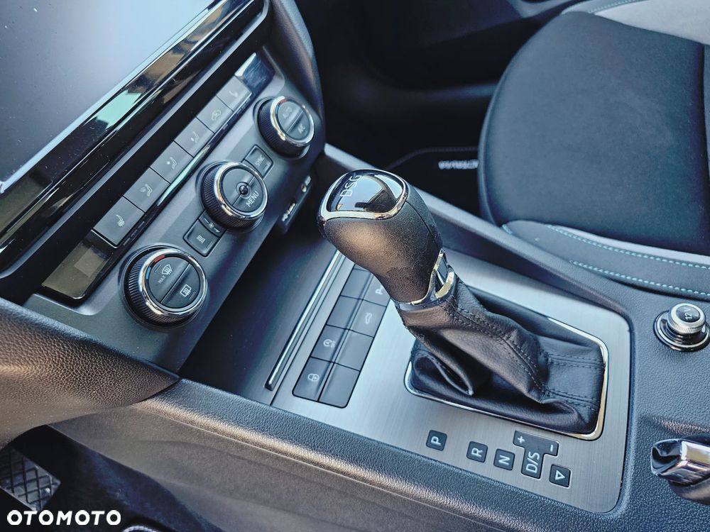 Skoda Octavia Combi 1.6 TDI (Green tec) DSG Joy - 11