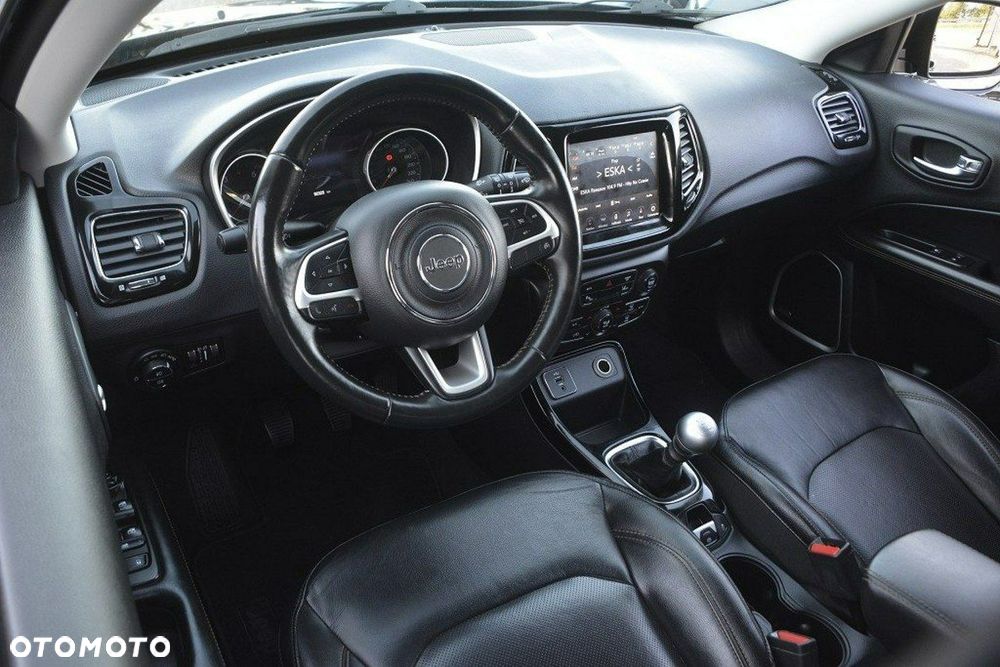 Jeep Compass 1.4 TMair Limited FWD S&S - 17