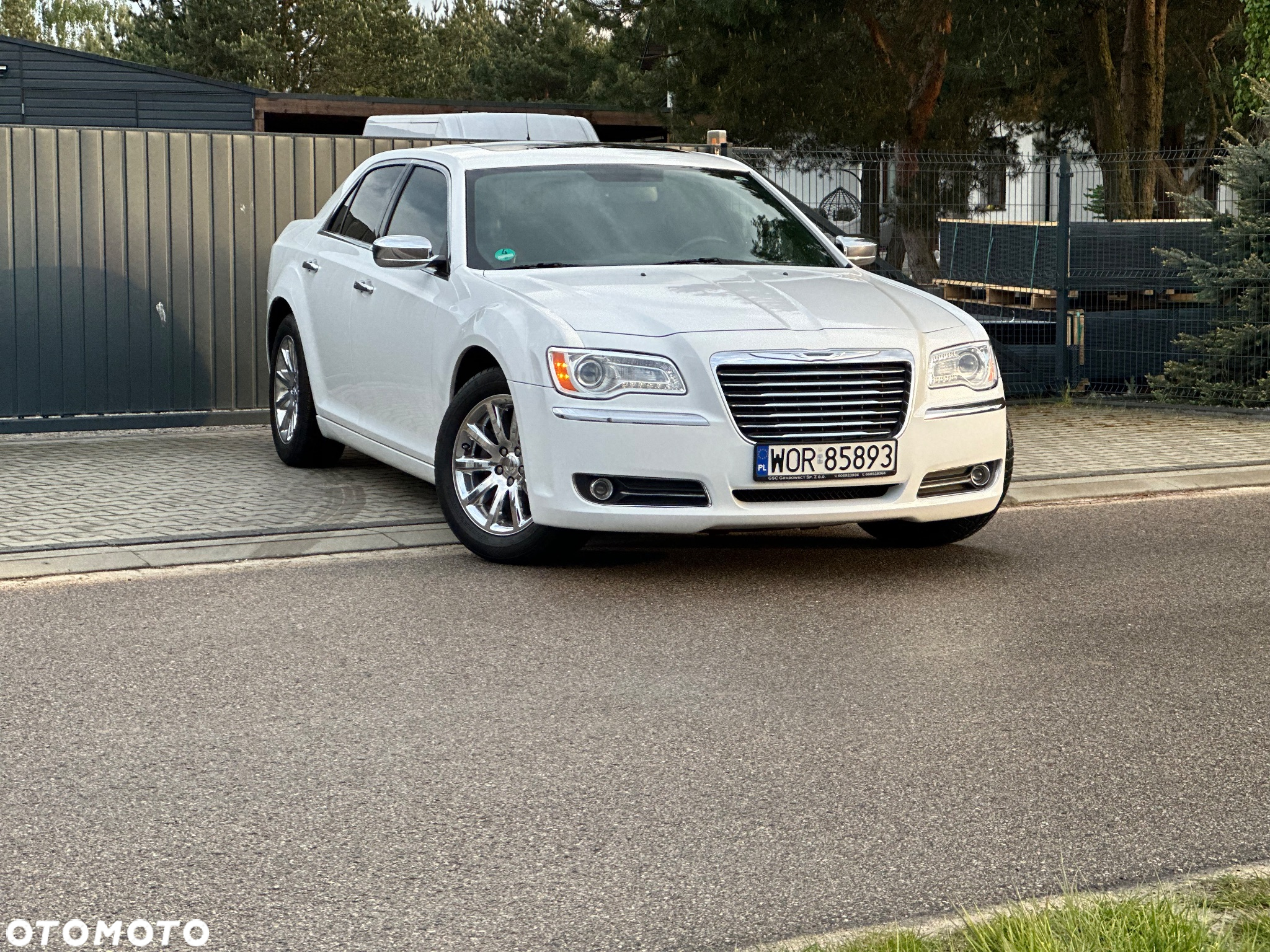 Chrysler 300C 3.5 V6 AWD - 2