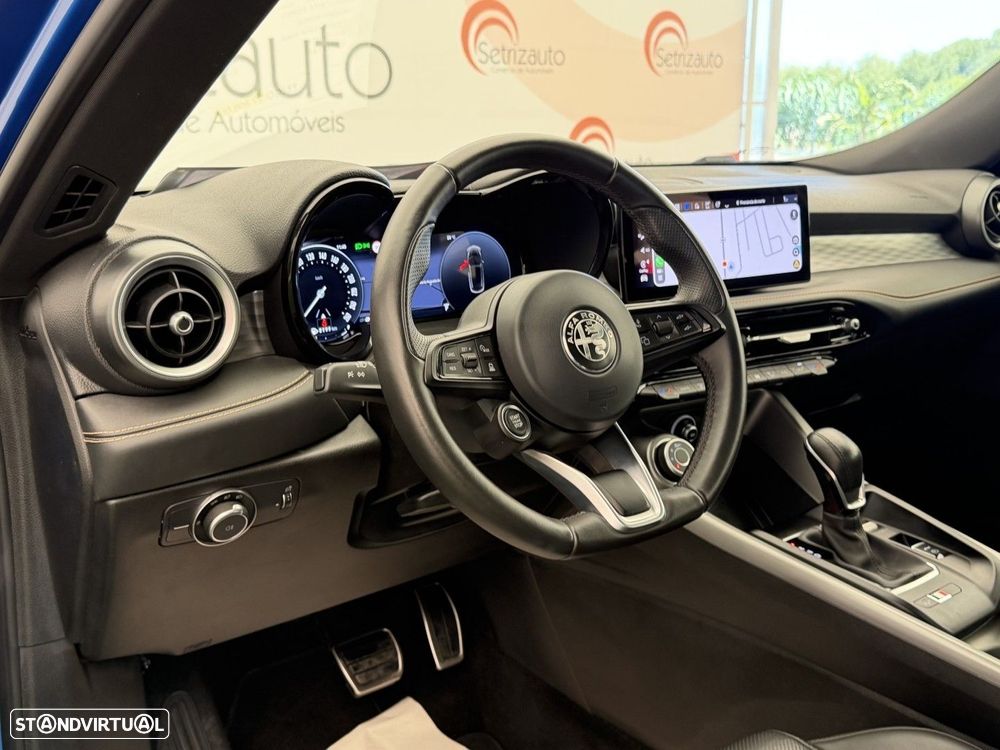 Alfa Romeo Tonale 1.5 Hybrid Veloce - 13