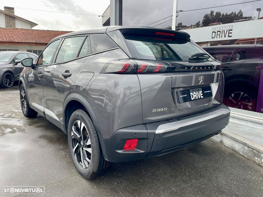 Peugeot 2008 1.2 PureTech Allure - 6