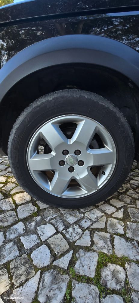 Land Rover Discovery 2.7 TD V6 HSE Auto. - 16