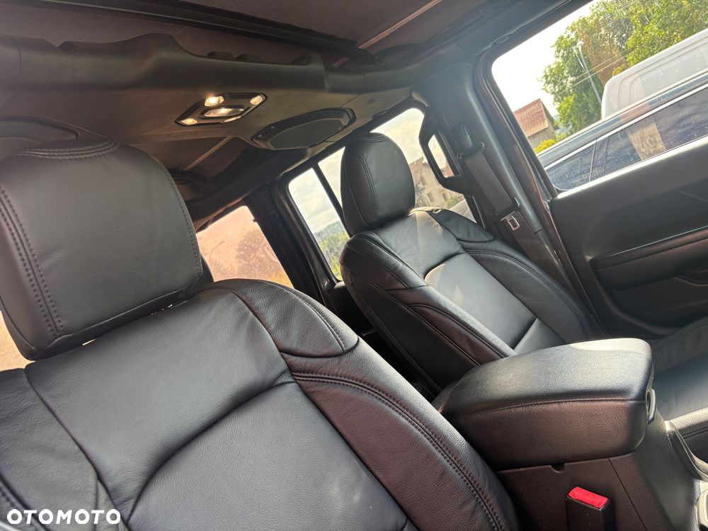 Jeep Wrangler - 13