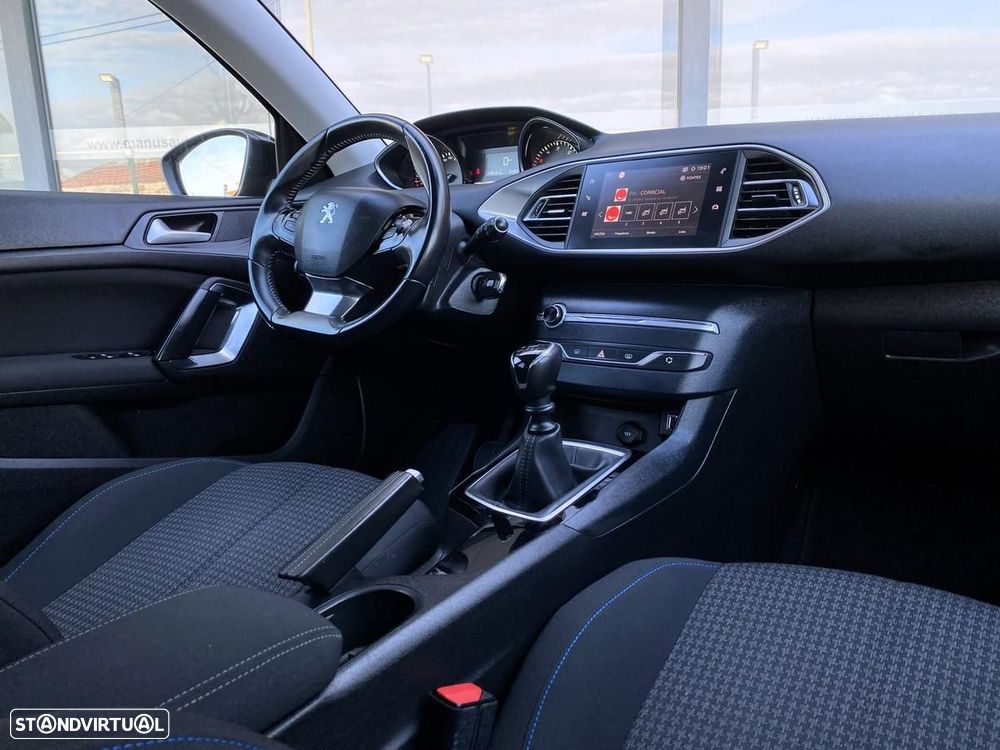 Peugeot 308 SW 1.5 BlueHDi Style - 17