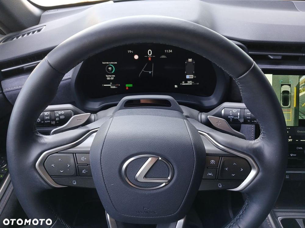 Lexus LBX 1.5 Hybrid Cool AWD - 13