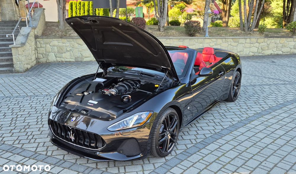 Maserati GranCabrio - 26