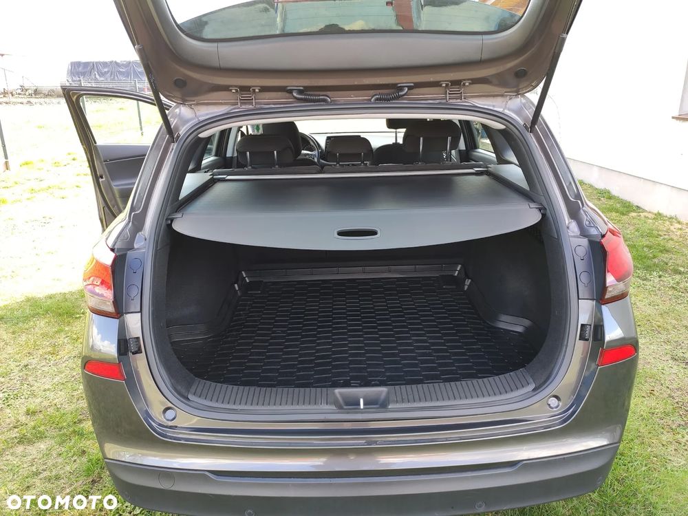 Hyundai i30 1.0 T-GDI Classic + - 18