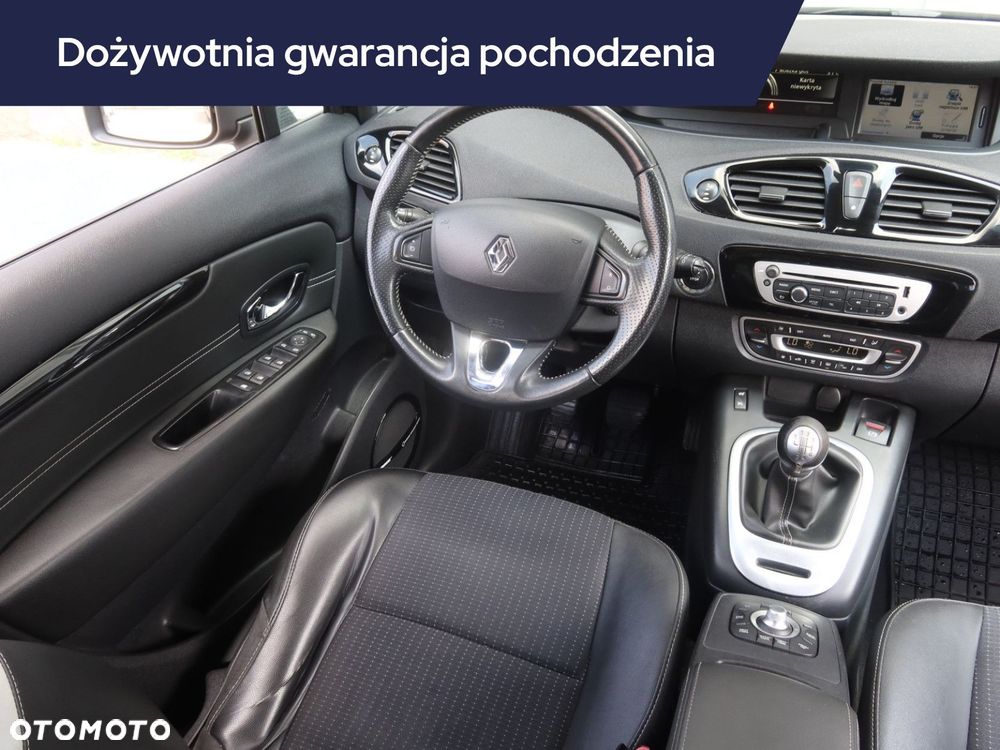 Renault Scenic - 9