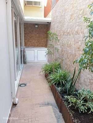 Apartamento remodelado em Moscavide com 3 quartos, 2 WC e terraço - Grande imagem: 5/12