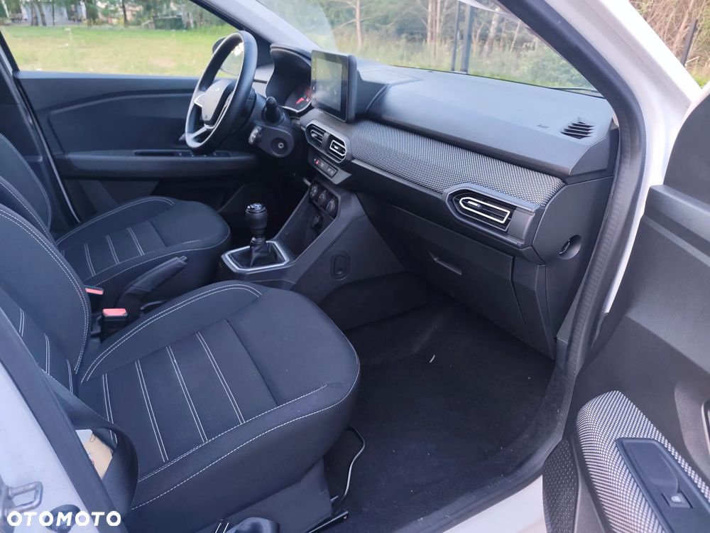 Dacia Jogger 1.0 TCe Expression 7os - 8