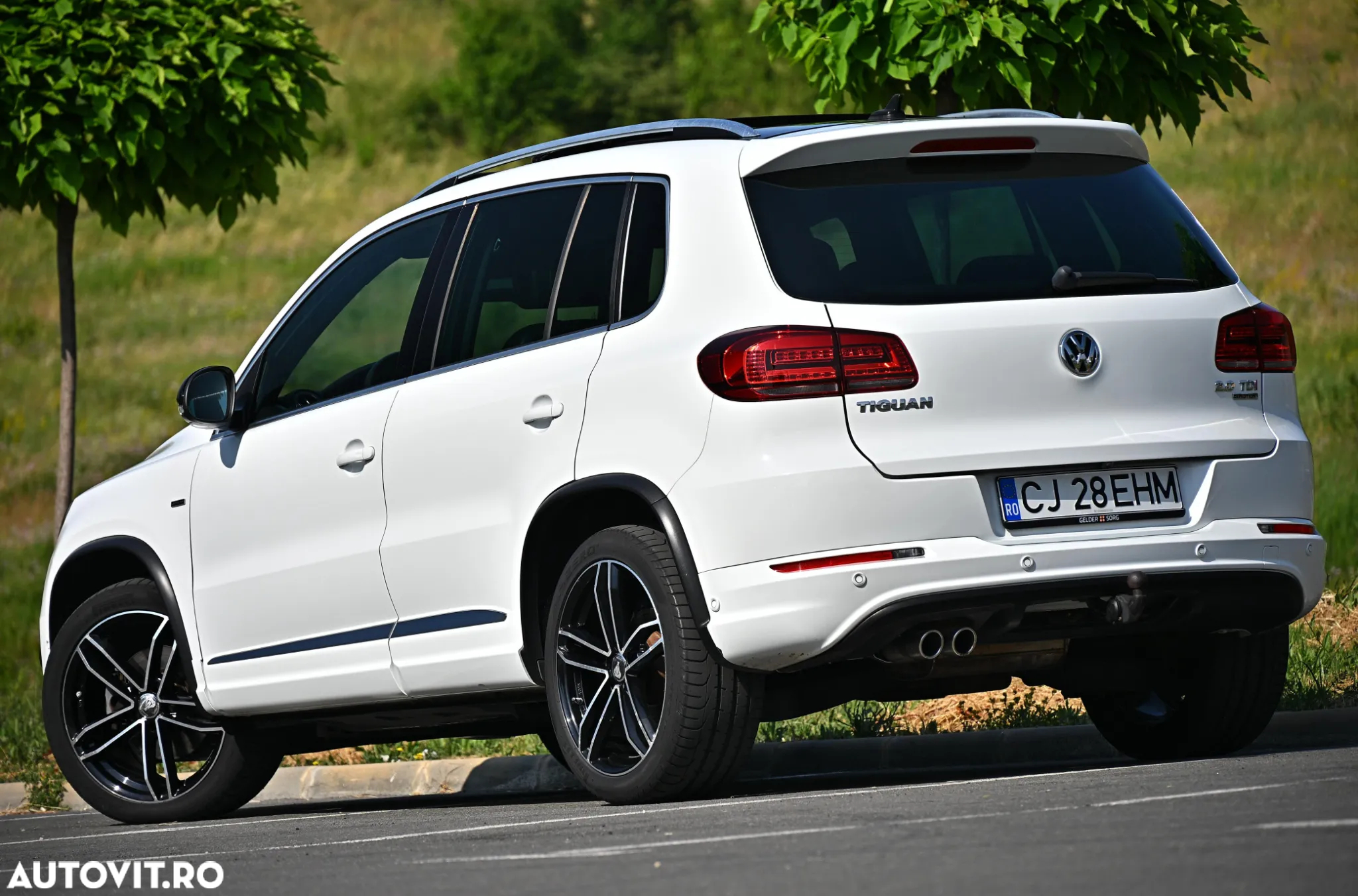 Volkswagen Tiguan 2.0 TDI DPF 4Motion BlueMotion Technology DSG CityScape - 3