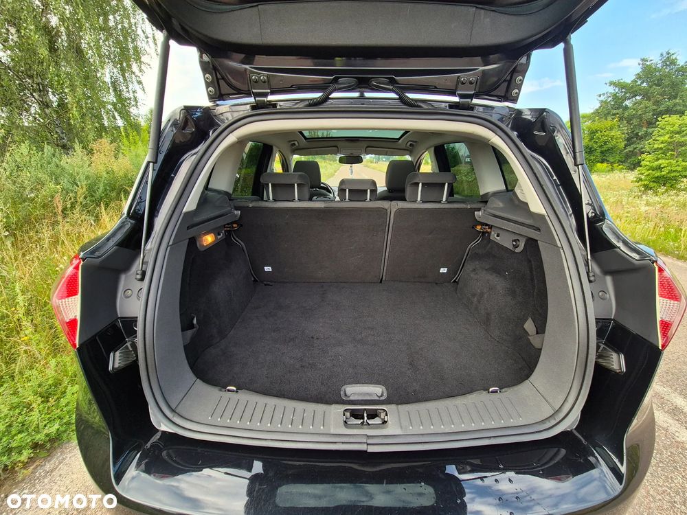 Ford Kuga 2.0 TDCi 2x4 Titanium - 19