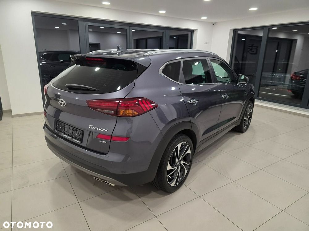 Hyundai Tucson 2.0 CRDi 48V Premium 4WD - 8