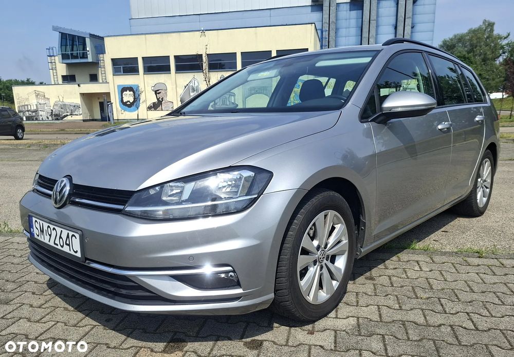 Volkswagen Golf 1.6 TDI BMT Comfortline - 10