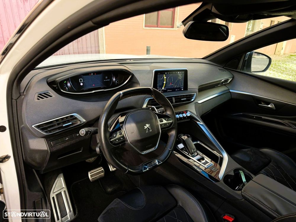 Peugeot 3008 2.0 BlueHDi GT EAT6 - 11