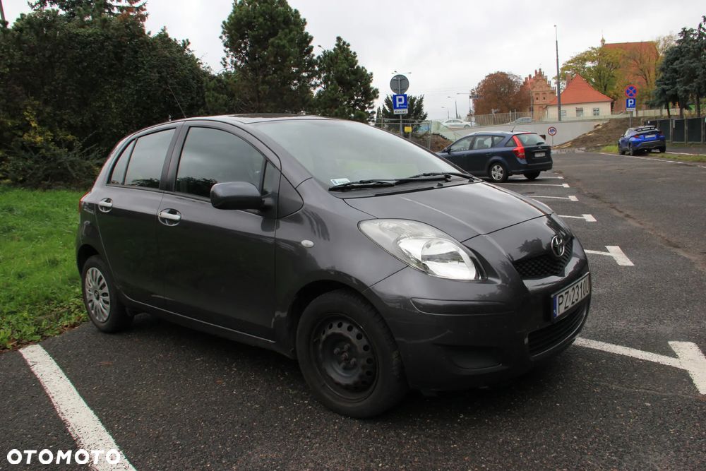 Toyota Yaris 1.33 2010 - 2