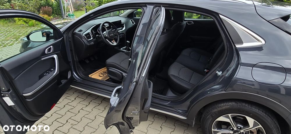 Kia XCeed 1.6 CRDi Eco-Dynamics+ (48V Mild-Hybrid) LAUNCH EDITION - 6