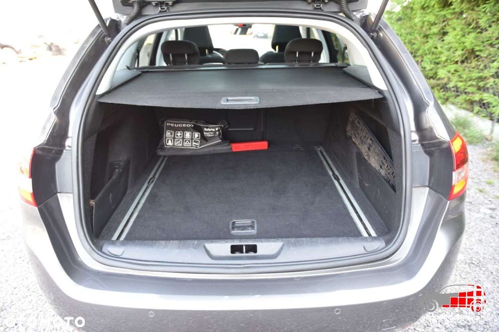 Peugeot 308 - 16