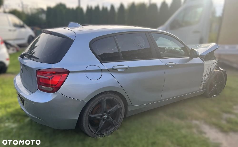 BMW Seria 1 116i Sport Line - 10