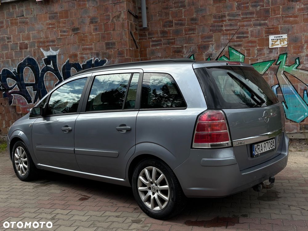Opel Zafira 1.6 - 3