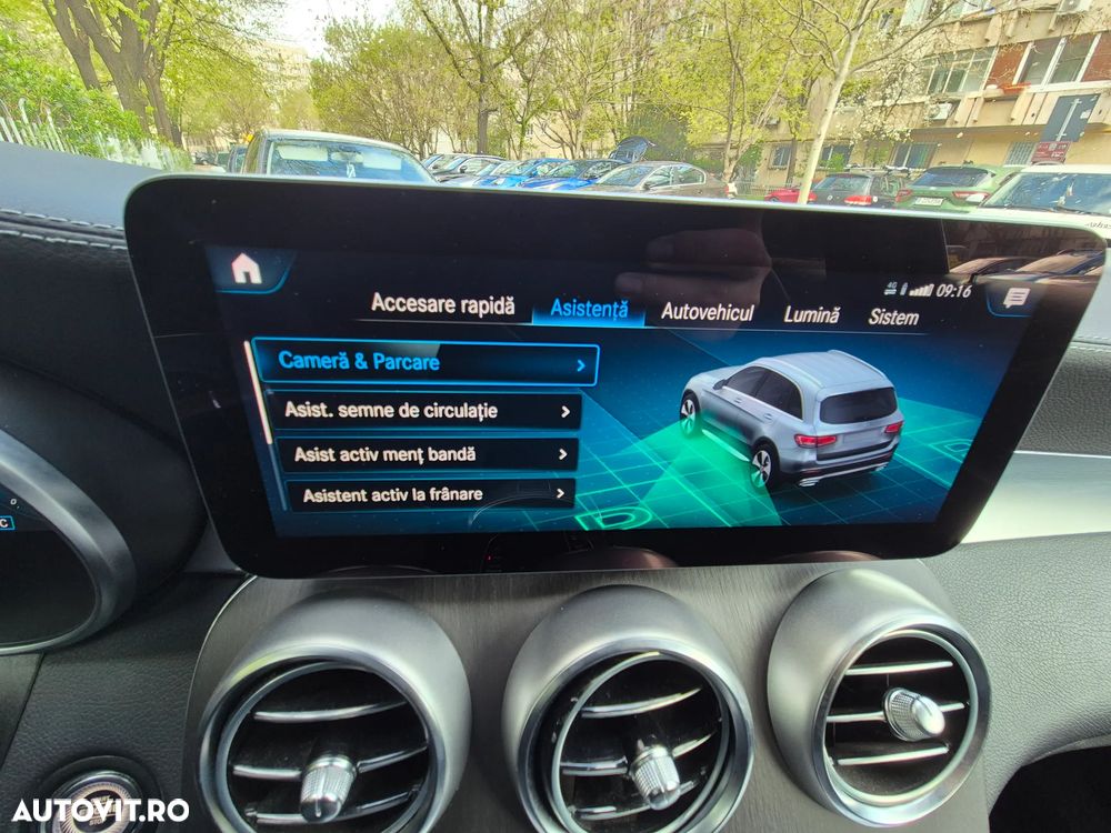 Mercedes-Benz GLC - 21